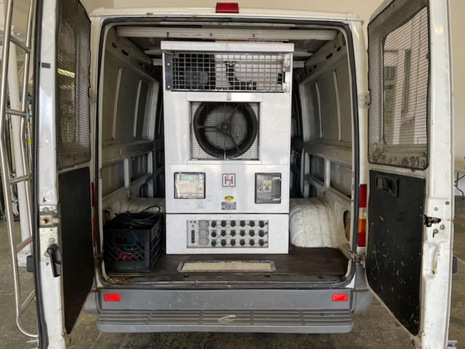 1200Amp Genny Van