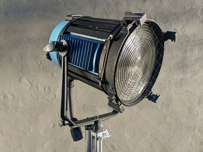 Picture of 1200w HMI Fresnel (1.2)